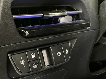 2022 Kia EV6 - image 34