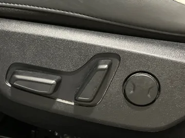 2022 Kia EV6 - image 26