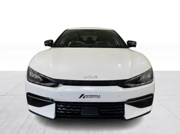 2022 Kia EV6 - image 3