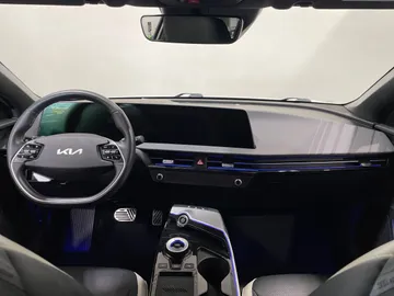 2022 Kia EV6 - image 21