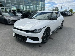 2022 Kia EV6 - image 3