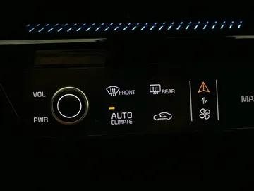 2022 Kia EV6 - image 24