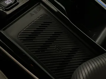 2022 Kia EV6 - image 33