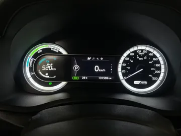 2019 Kia Niro - image 18