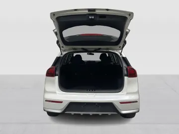 2019 Kia Niro - image 13