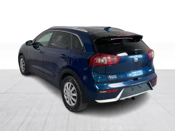 2019 Kia Niro - image 10