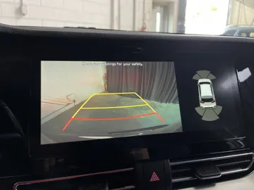 2020 Kia Niro Plug-In Hybrid - image 22