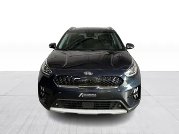 2020 Kia Niro Plug-In Hybrid - image 2