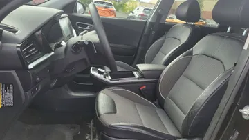 2020 Kia Niro EV - image 8