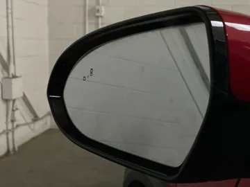 2022 Kia Niro Plug-In Hybrid - image 21