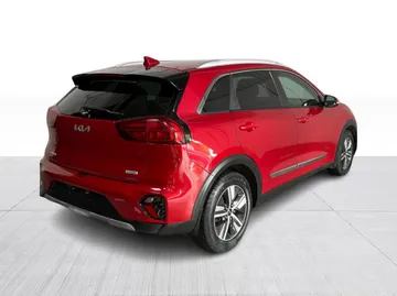 2022 Kia Niro Plug-In Hybrid - image 15
