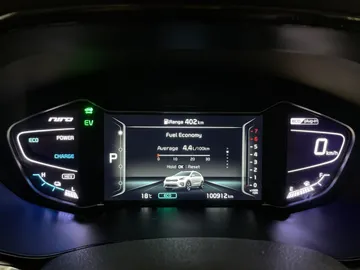 2022 Kia Niro Plug-In Hybrid - image 18
