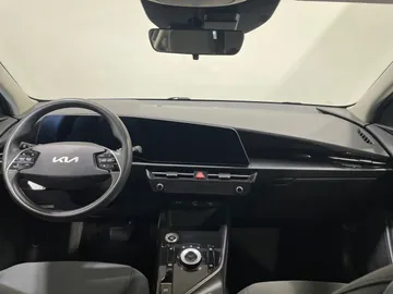 2024 Kia Niro EV - image 4