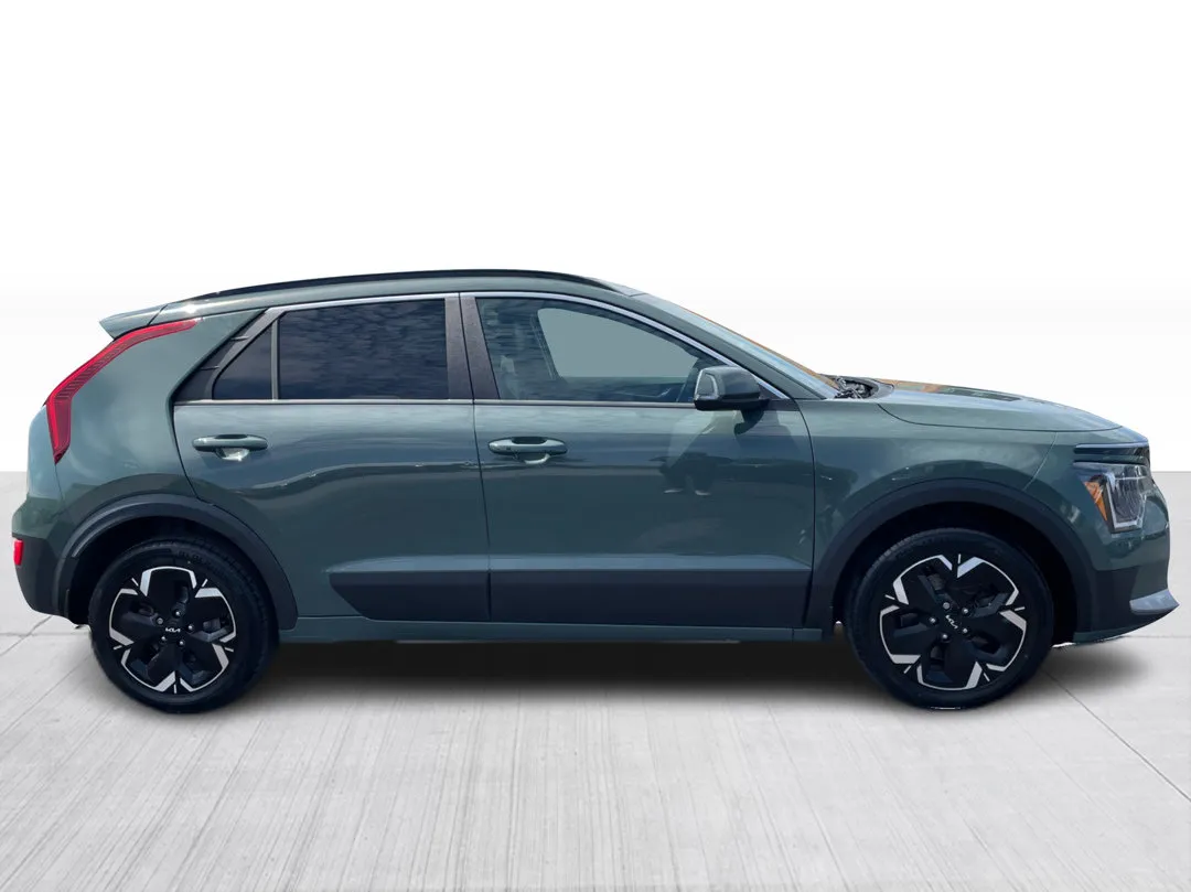 2023 Kia Niro EV — photo 2