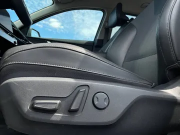 2023 Kia Niro EV - image 25