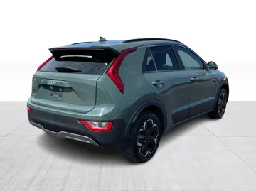2023 Kia Niro EV - image 14