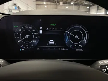 2023 Kia Niro EV - image 16