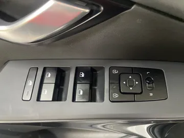 2024 Kia Niro EV - image 26