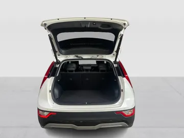 2024 Kia Niro EV - image 12
