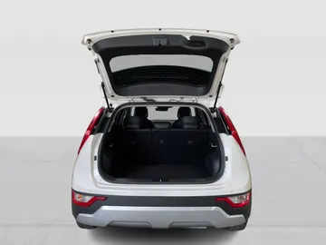2024 Kia Niro - image 13