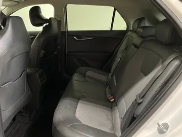 2024 Kia Niro - image 15