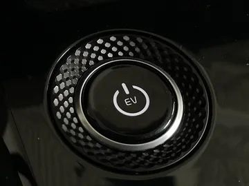 2023 Kia Niro EV - image 26