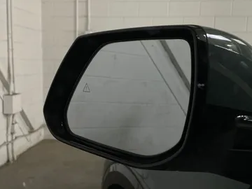 2023 Kia Niro EV - image 19