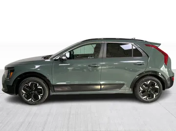 2023 Kia Niro EV - image 4