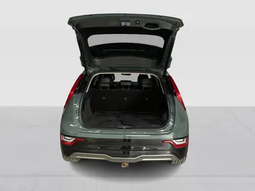 2023 Kia Niro EV - image 13