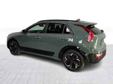 2023 Kia Niro EV - image 6