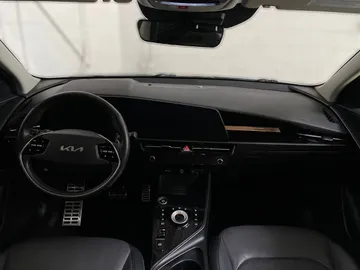2023 Kia Niro EV - image 14