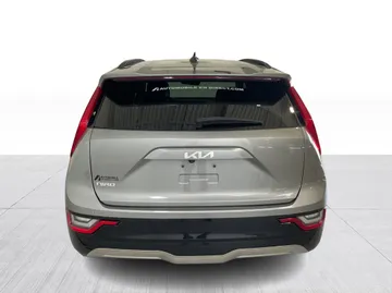 2024 Kia Niro EV - image 13