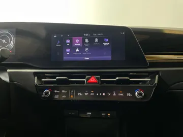 2024 Kia Niro EV - image 8