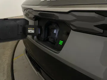 2024 Kia Niro EV - image 23