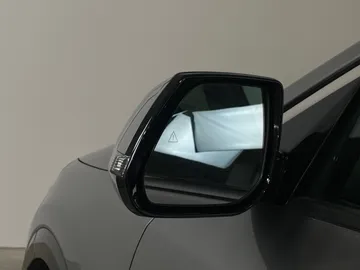 2024 Kia Niro EV - image 21