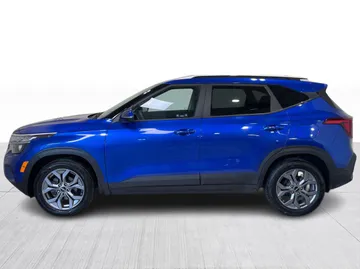2024 Kia Seltos - image 10