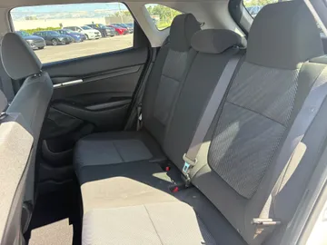 2023 Kia Seltos - image 10