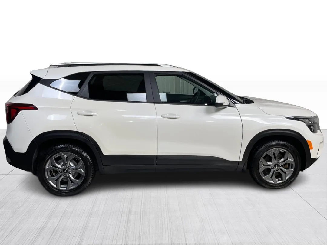 2024 Kia Seltos for sale - photo 2