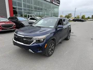2025 Kia Seltos - image 3