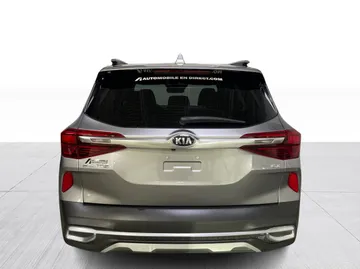 2021 Kia Seltos - image 13