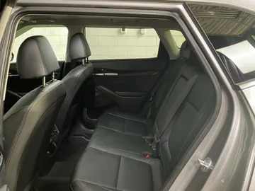 2021 Kia Seltos - image 16