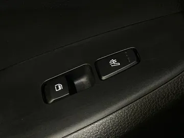 2021 Kia Seltos - image 27