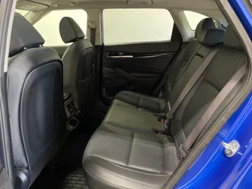 2024 Kia Seltos - image 16