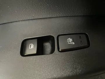 2022 Kia Seltos - image 29