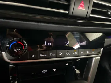 2022 Kia Seltos - image 24