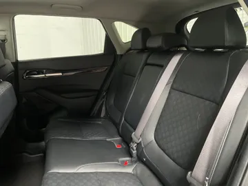 2023 Kia Seltos - image 16