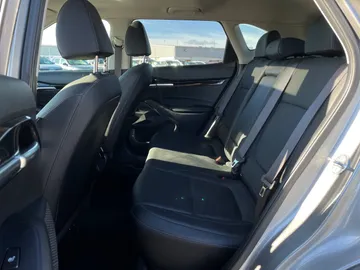 2023 Kia Seltos - image 16