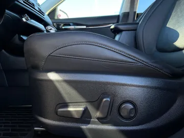 2023 Kia Seltos - image 26