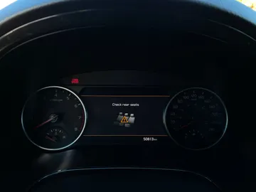 2023 Kia Seltos - image 28