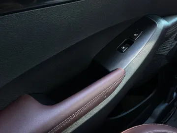 2022 Kia Seltos - image 27